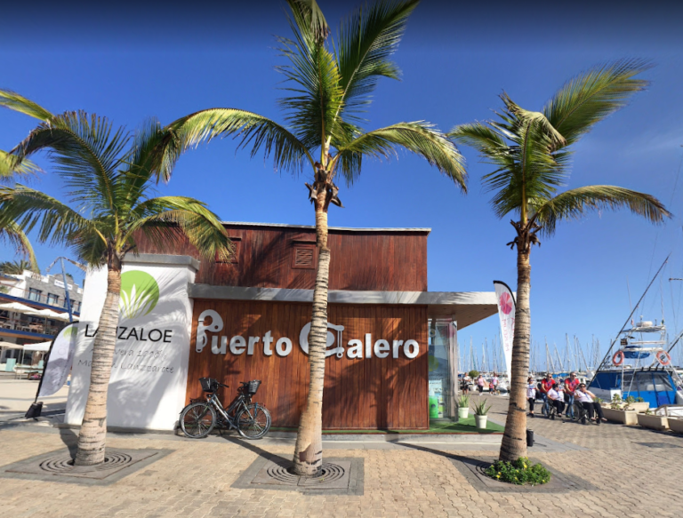 puerto calero shop market