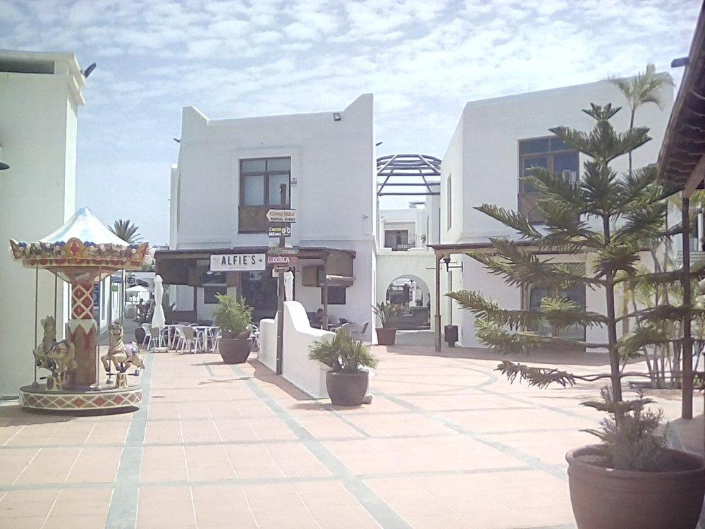 el pueblo near your villa in lanzarote 