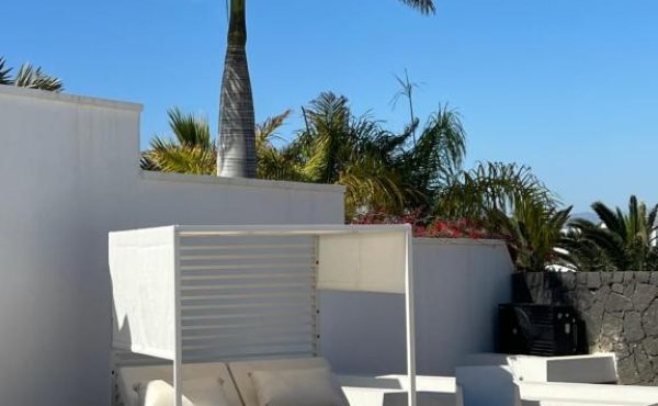 balinese bed at the private pool